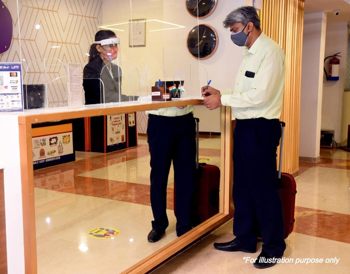 Centra Inn ニューデリー エクステリア 写真